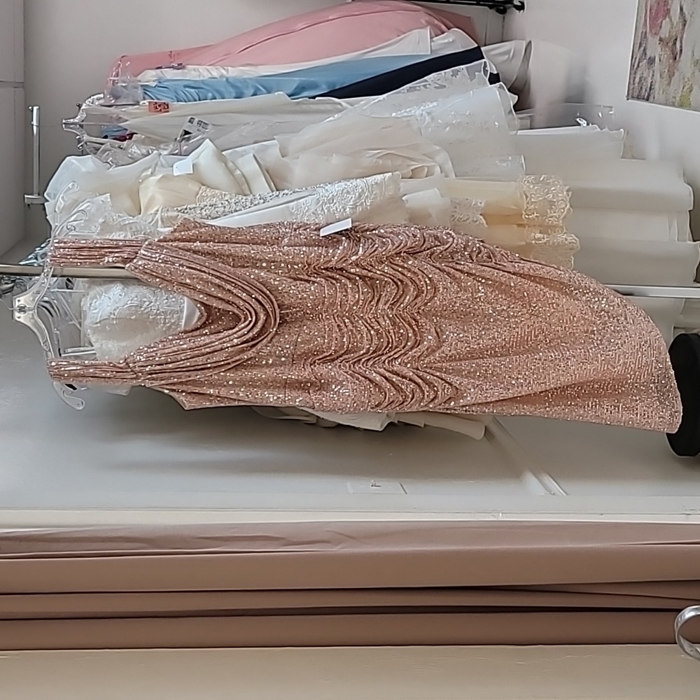 Plus Homecoming/Cocktail dress Assymetrical hem , rose gold sequin Size 5X